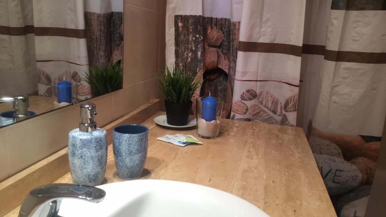 Bea Laguna Beach Vera Playa - Private Jacuzzi Экстерьер фото